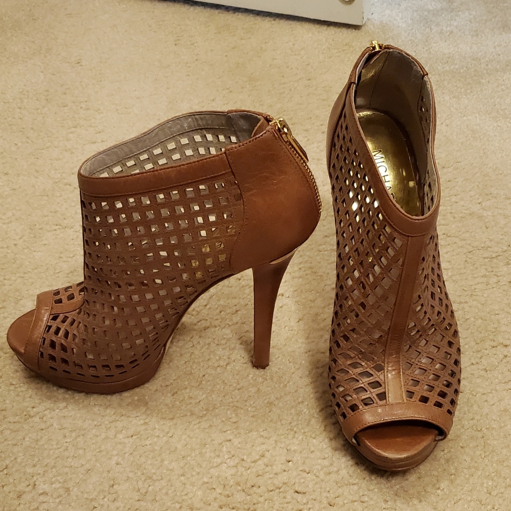 Michael Kors Bootie